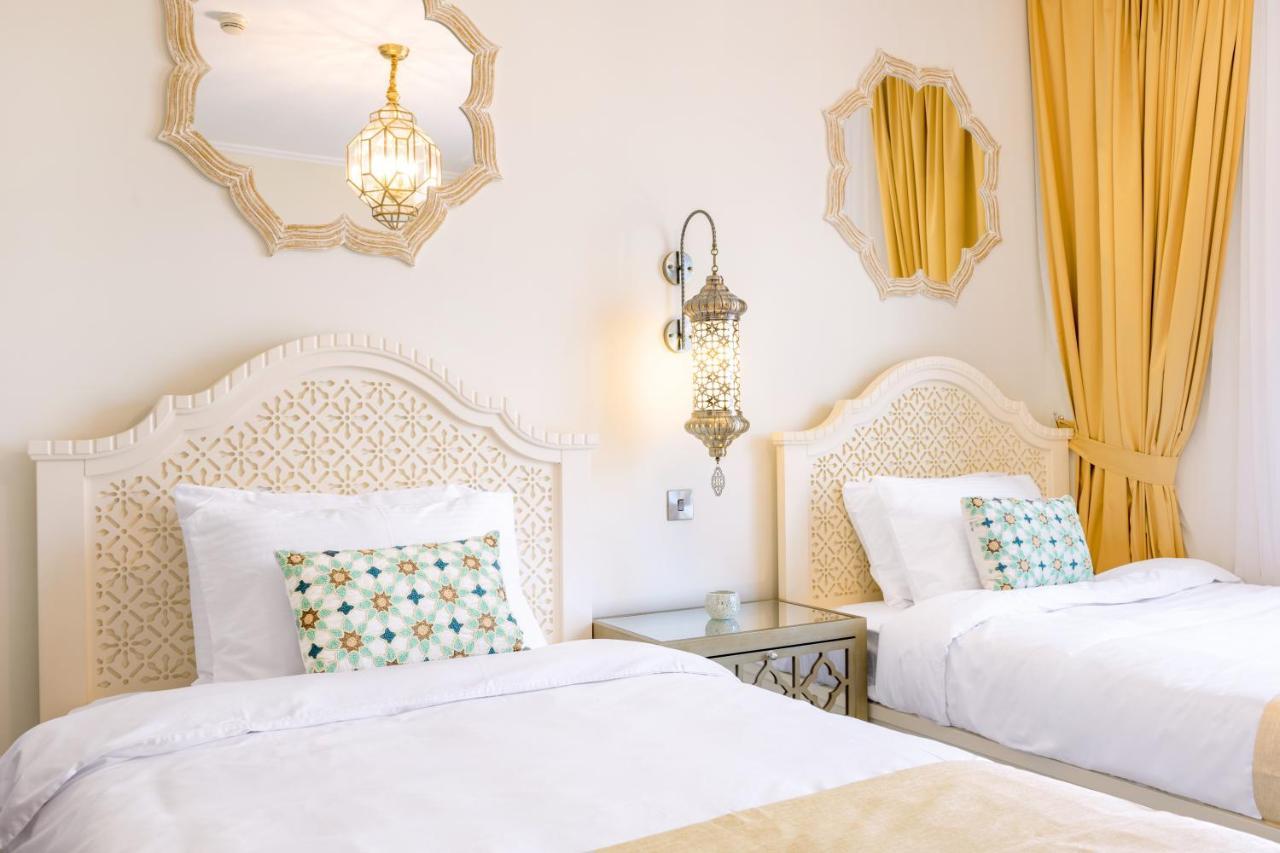 Ultra Luxury Downtown - Full Burj Khalifa View - 5 Min Walk To Dubai Mall! المظهر الخارجي الصورة