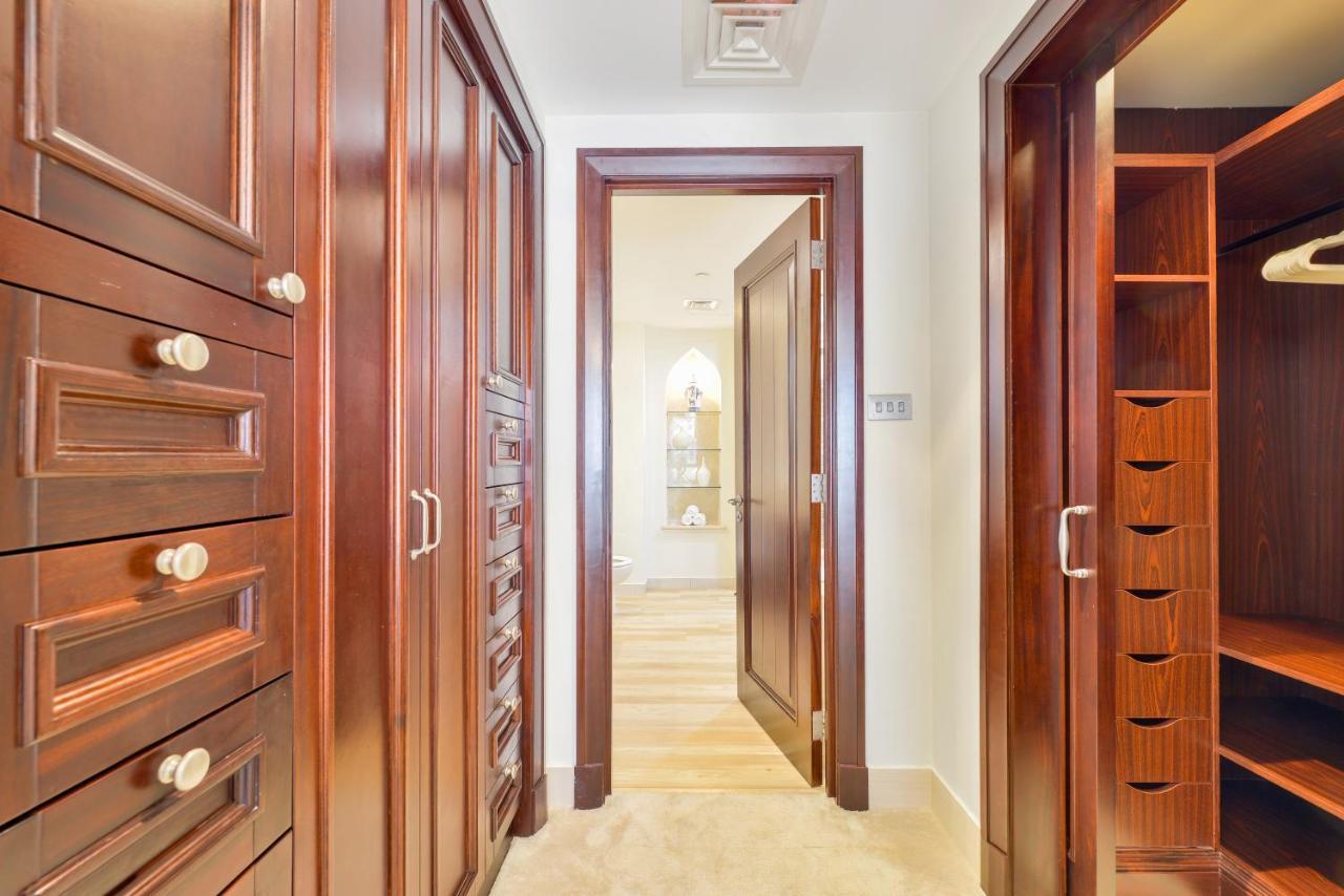 Ultra Luxury Downtown - Full Burj Khalifa View - 5 Min Walk To Dubai Mall! المظهر الخارجي الصورة