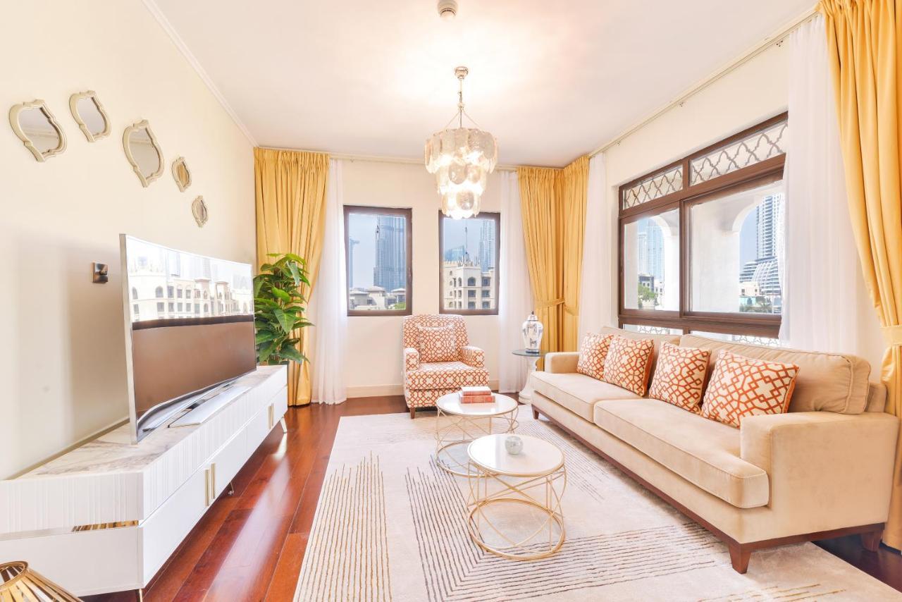 Ultra Luxury Downtown - Full Burj Khalifa View - 5 Min Walk To Dubai Mall! المظهر الخارجي الصورة