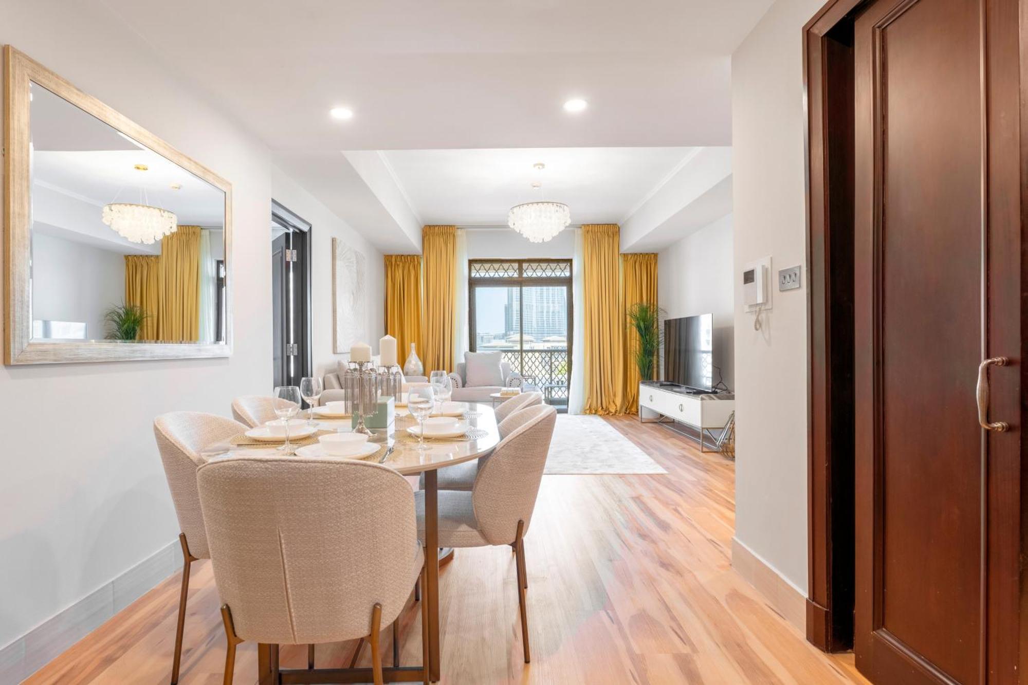 Ultra Luxury Downtown - Full Burj Khalifa View - 5 Min Walk To Dubai Mall! المظهر الخارجي الصورة