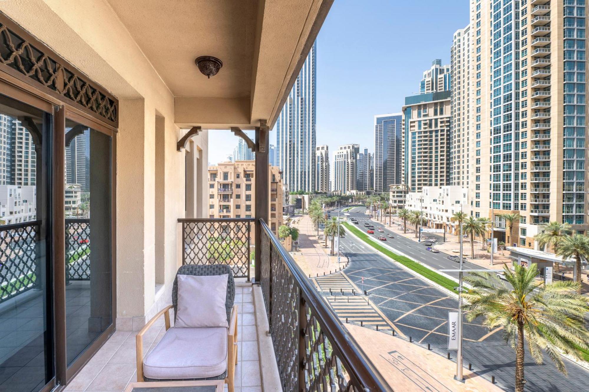 Ultra Luxury Downtown - Full Burj Khalifa View - 5 Min Walk To Dubai Mall! المظهر الخارجي الصورة